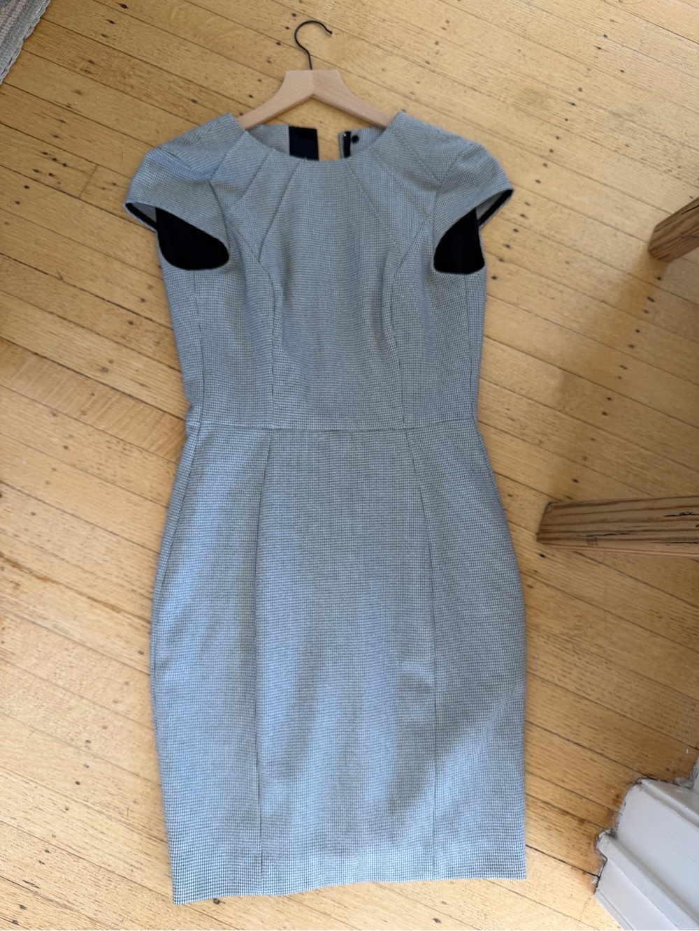 H&M Light Gray Cap-Sleeve Sheath Dress